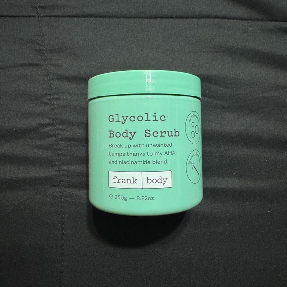 Brand new Frank Body Glycolic body scrub. - Picture 4 of 4